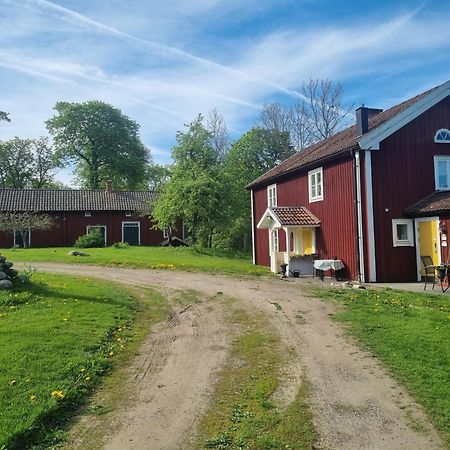 Gasthaus Skoelvs Gard Glanshammar Exterior foto